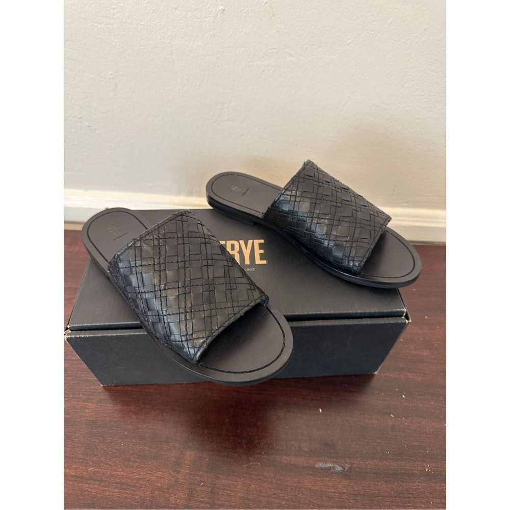 Frye carson slide open toe leather sandals size 7,5 in black, NWT
